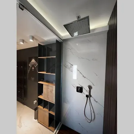 Mons Penthouse Stylish & Relaxing *
