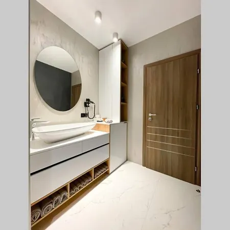 Mons Penthouse Stylish & Relaxing * Brasov