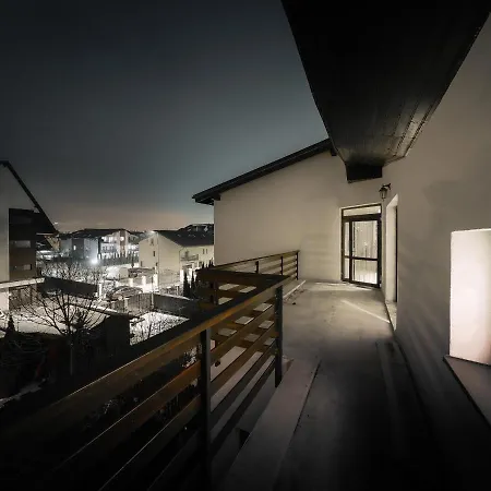 Mons Penthouse Stylish & Relaxing Apartment *